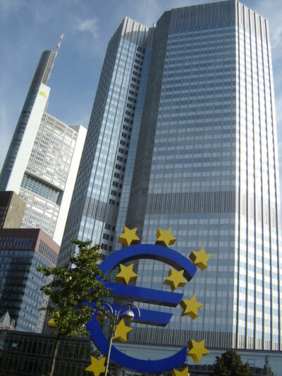 Eurotower in Frankfurt e1740081940815