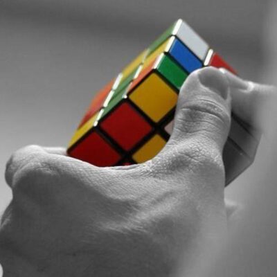 sihirli rubik zeka kupu 0904215893289600 e1738528733366