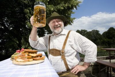 how should german teachers discuss oktoberfest 1050x700 600x400 1 e1740258067893