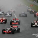 Una monoposto di formula 1 senza controllo