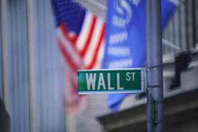 wall street sign 1 e1740069278770